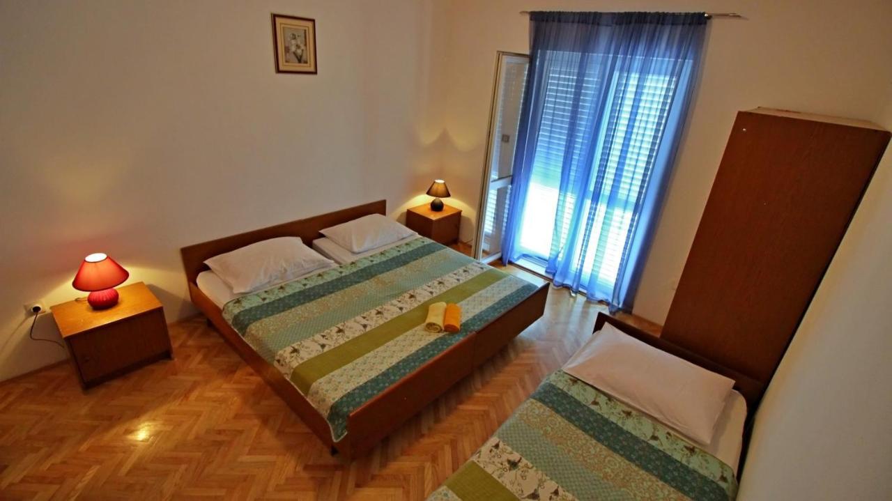 Apartments Iko Omiš Exterior foto